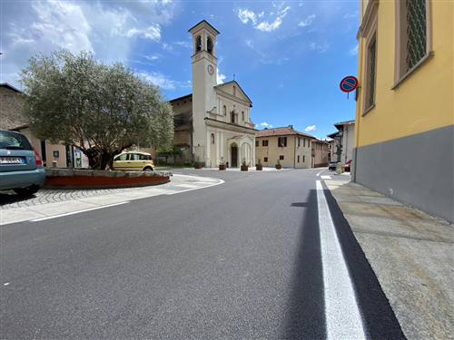 Terminati i lavori di asfaltatura di Piazza Martiri e via P. Lanati