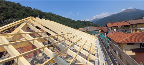Concluso secondo cantiere 2022: tetto plesso ex nido e materna